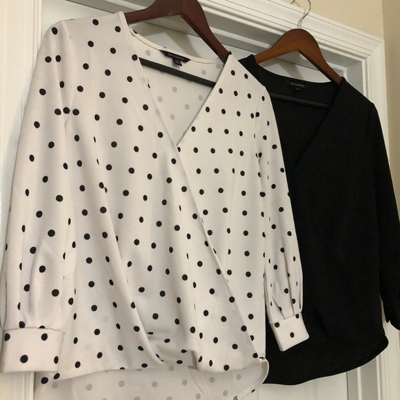 Banana Republic Wrap Tops XS - Picture 2 of 6